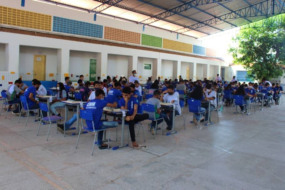 Xeque-mate educativo: Alunos das escolas municipais de Teresina