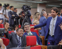 Deputados eleitos tomam posse na Assembleia Legislativa do Piauí - Fotos por Thiago Amaral