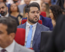 Deputados eleitos tomam posse na Assembleia Legislativa do Piauí - Fotos por Thiago Amaral