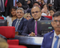 Deputados eleitos tomam posse na Assembleia Legislativa do Piauí - Fotos por Thiago Amaral