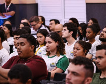 Em visita ao Piauí, pesquisadora Dora Kaufman elogia modelo de ensino de Inteligência Artificial implementado nas escolas estaduais