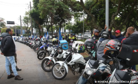 Governo prepara linha de crédito para motociclistas de aplicativos