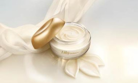 O Boticário expande portfólio de acetinados Nº1 do Brasil com o lançamento de Lily Cashmer