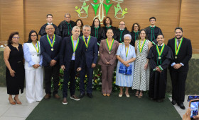 Defensoria Pública do Piauí realiza sessão solene com entrega de medalha a personalidades piauienses