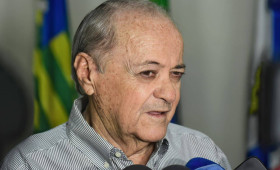 Prefeito Silvio Mendes anuncia reajuste salarial para professores e servidores