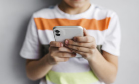 WhatsApp cria recurso para pais controlarem conta dos filhos menores de 13 anos