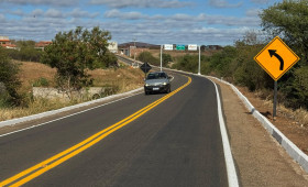 Piauí amplia malha rodoviária com mais de 1.200 km de novas estradas