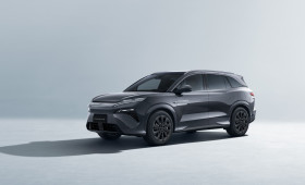 BYD lança SUV híbrido de alto desempenho ATTO 8 em Teresina