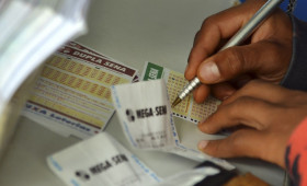 Mega-Sena acumula e próximo prêmio sobe para R$ 45 milhõess