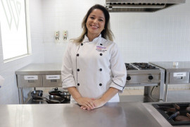 Saiba como harmonizar salada de camarão e manga com vinhos e espumantes nesta Páscoa
