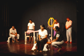 Teatro recebe espetáculo Vestida de Roça com sessões gratuitas em Floriano