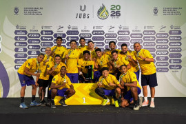 Handebol masculino da UNINASSAU Teresina ganhou ouro, troféu e é tetracampeão