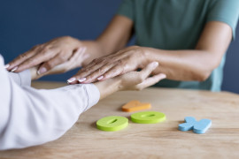 Entenda como a Terapia Ocupacional pode ajudar a manter a autonomia dos idosos