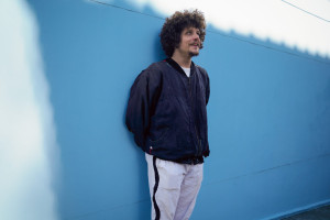 Seis e Meia encerra programação do primeiro semestre com show de Chico Chico em Teresina