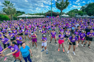 Mulheres participam da 6ª Corrida de Enfrentamento ao Feminicídio