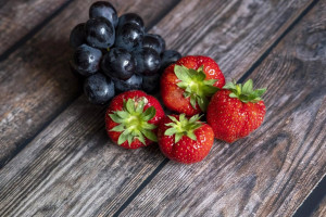 Conheça frutas que fortalecem frutas a imunidade e podem desinflamar seu organismo