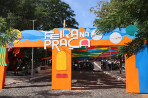 Feira na Praça terá esquenta para o jogo do Brasil neste domingo (05)