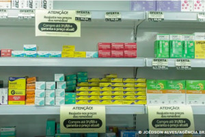 Supermercados já podem vender medicamentos; entenda