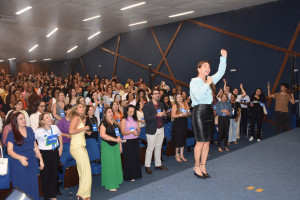 Giovanna Antonelli participa de evento em Teresina que promove empreendedorismo feminino e acesso a crédito
