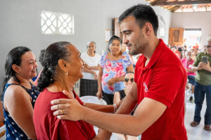 Vinícius Dias intensifica agenda no litoral do Piauí