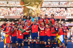 Espanha vence Argentina na prorrogação e conquista o bicampeonato  da Copa do Mundo