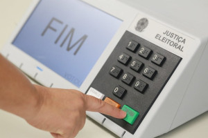 Urna eletrônica: veja como funciona e como o voto é protegido