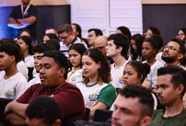 Em visita ao Piauí, pesquisadora Dora Kaufman elogia modelo de ensino de Inteligência Artificial implementado nas escolas estaduais