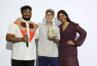 Entrega de troféu encerra 12º Festival Nacional de Teatro do Piauí