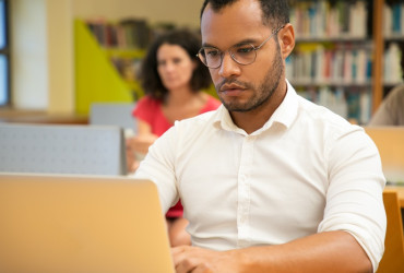 Cursos de pós-graduação aumentam chances de empregabilidade no mercado de trabalho