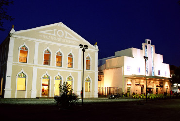 Theatro 4 de Setembro celebra 132 anos de história com quatro dias de programação com música, teatro, humor, circo e atrações infantis