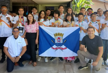 Educação além da sala de aula: Cidade Olímpica prepara 390 estudantes para desafios acadêmicos