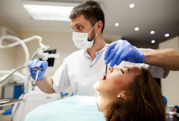 Atenção à sua saúde bucal: sinais que podem indicar câncer