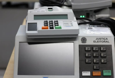 Pesquisa aponta que fake news sobre eleições miram urnas eletrônicas