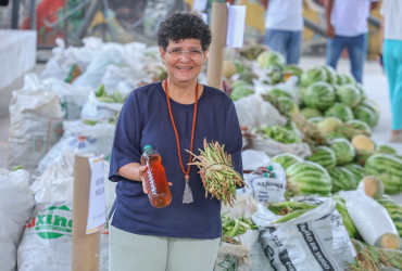 SAF entrega 35 toneladas de alimentos da agricultura familiar em Teresina nesta quinta (22)