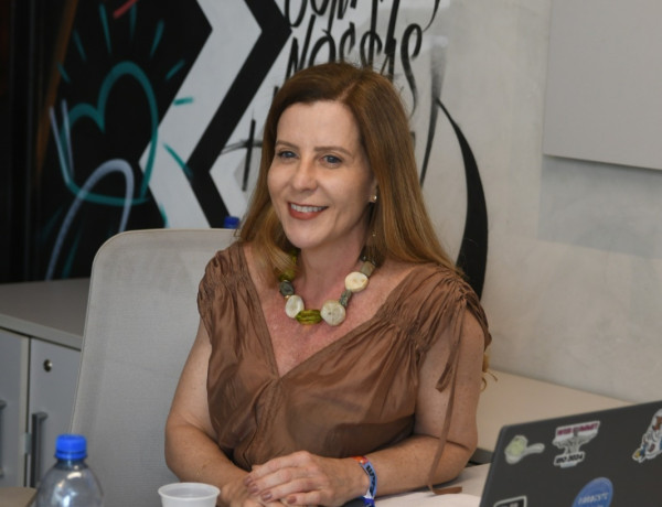 Estudo inédito revela presença feminina em 48% da força de trabalho da Geração Z