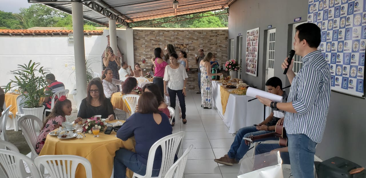 Amepi realiza café da manhã em homenagem ao Dia das Mães