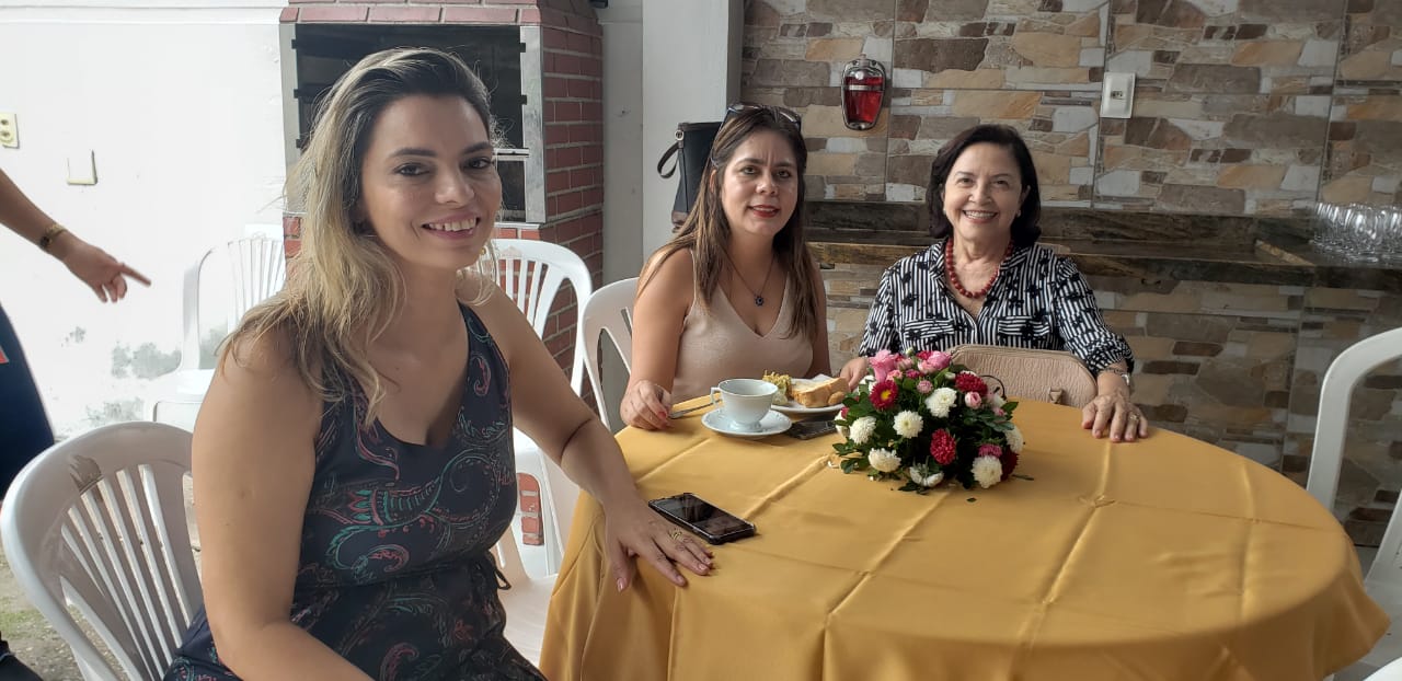 Amepi realiza café da manhã em homenagem ao Dia das Mães