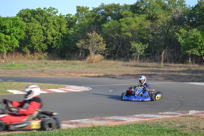 Campeonato de Kart Profissional e  Amador- Velokart