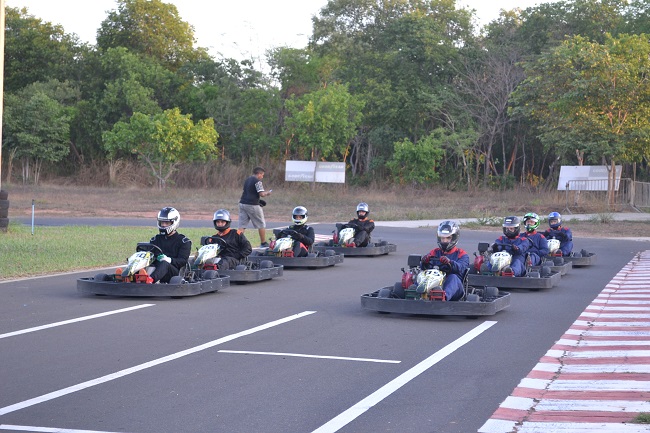 Campeonato de Kart Profissional e  Amador- Velokart