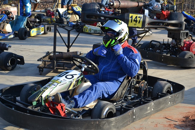 Campeonato de Kart Profissional e  Amador- Velokart