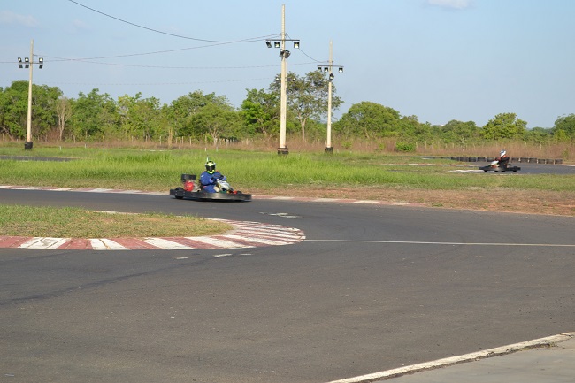 Campeonato de Kart Profissional e  Amador- Velokart