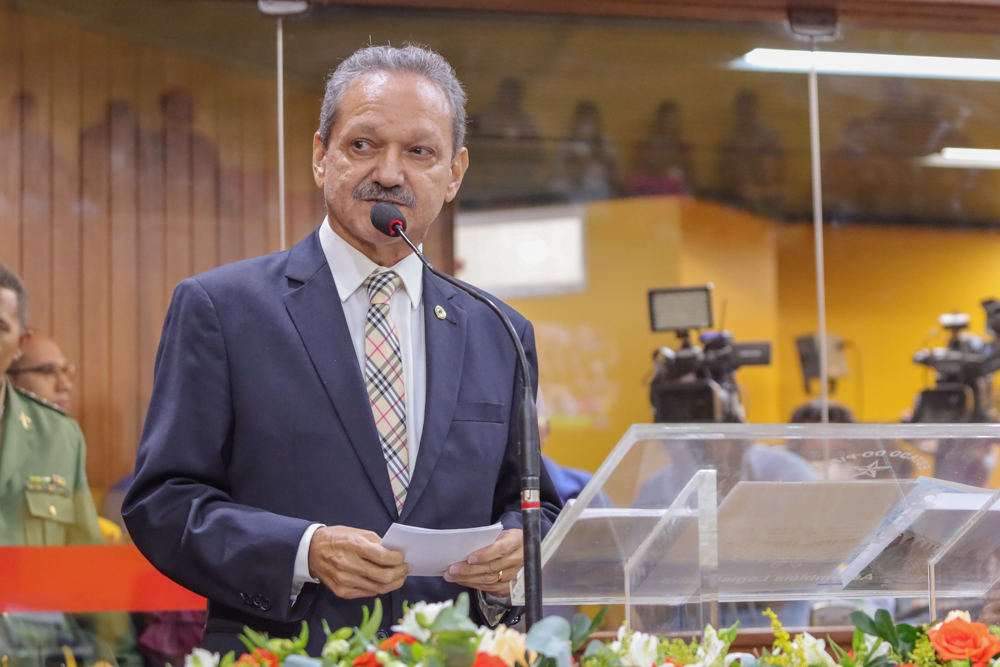 Deputados eleitos tomam posse na Assembleia Legislativa do Piauí - Fotos por Thiago Amaral