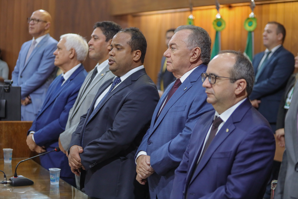 Deputados eleitos tomam posse na Assembleia Legislativa do Piauí - Fotos por Thiago Amaral