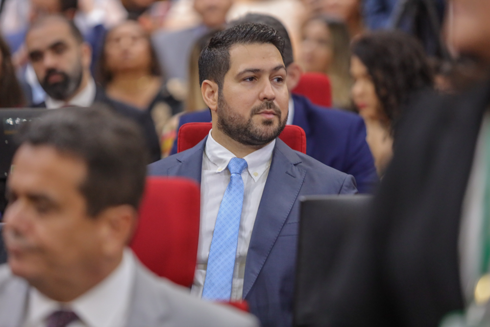 Deputados eleitos tomam posse na Assembleia Legislativa do Piauí - Fotos por Thiago Amaral