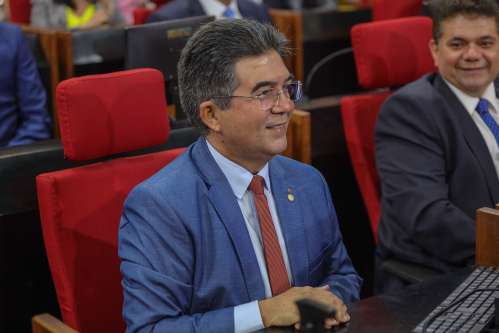 Deputados eleitos tomam posse na Assembleia Legislativa do Piauí - Fotos por Thiago Amaral