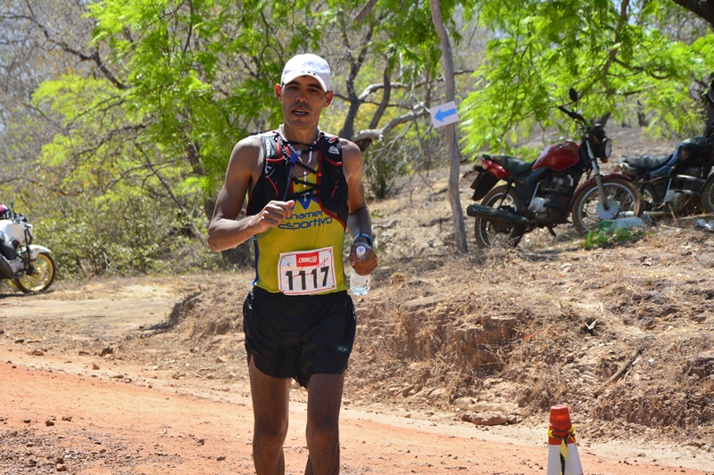 Corrida do Desafio dos Grotões em Monsenhor Gil marca prática esportiva em contato com a natureza