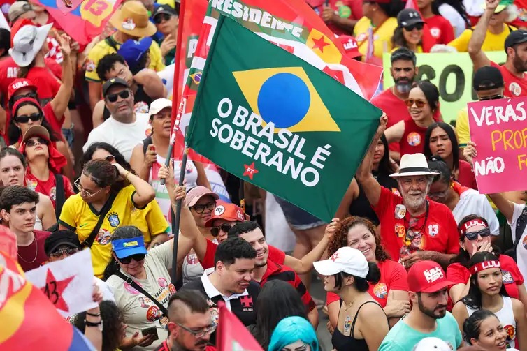 Lula é reeleito presidente do Brasil